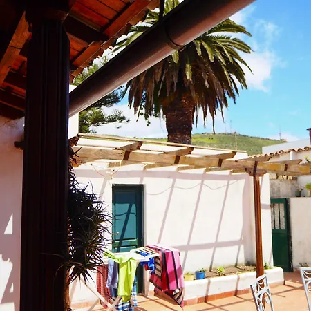 Patio Hostel (Adults Only)-2